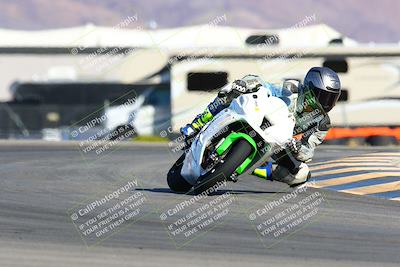 media/Jan-08-2022-SoCal Trackdays (Sat) [[1ec2777125]]/Turn 16 Set 1 (11am)/